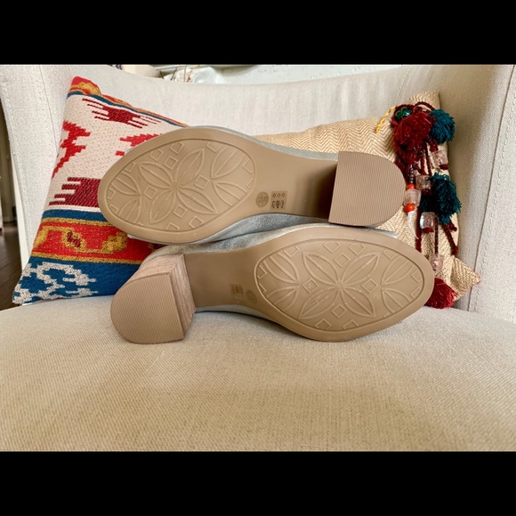 NEW CHINESE LAUNDRY ‘Biggest’ Lace-Up Bootie 8.5 - Picture 3 of 8